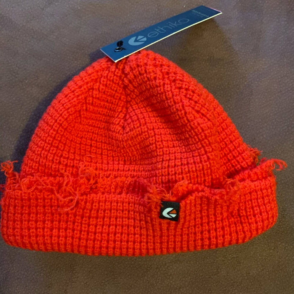 Ethicka distressed skull cap